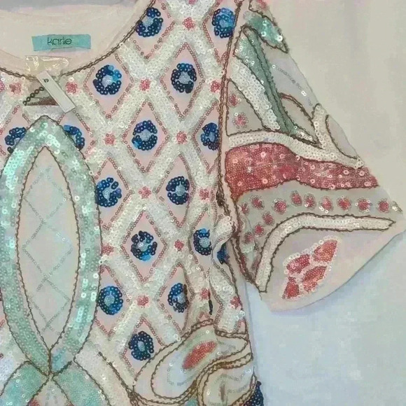 NWT Karlie Unique Sequin Dress.  Size S/M - Picture 4 of 8
